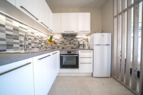 LargaStrada Suites